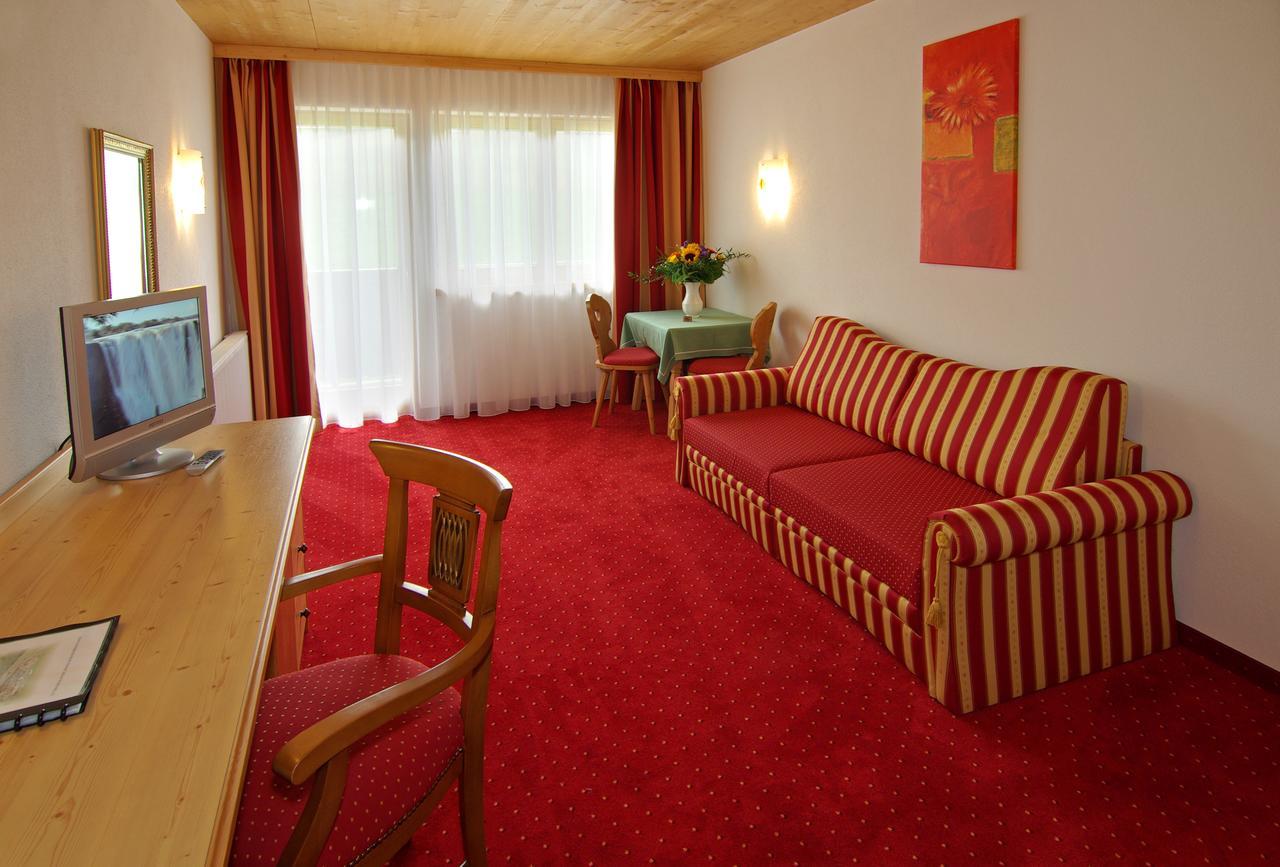 Alpenhotel Landhaus Kuechl Kirchberg in Tirol Ngoại thất bức ảnh