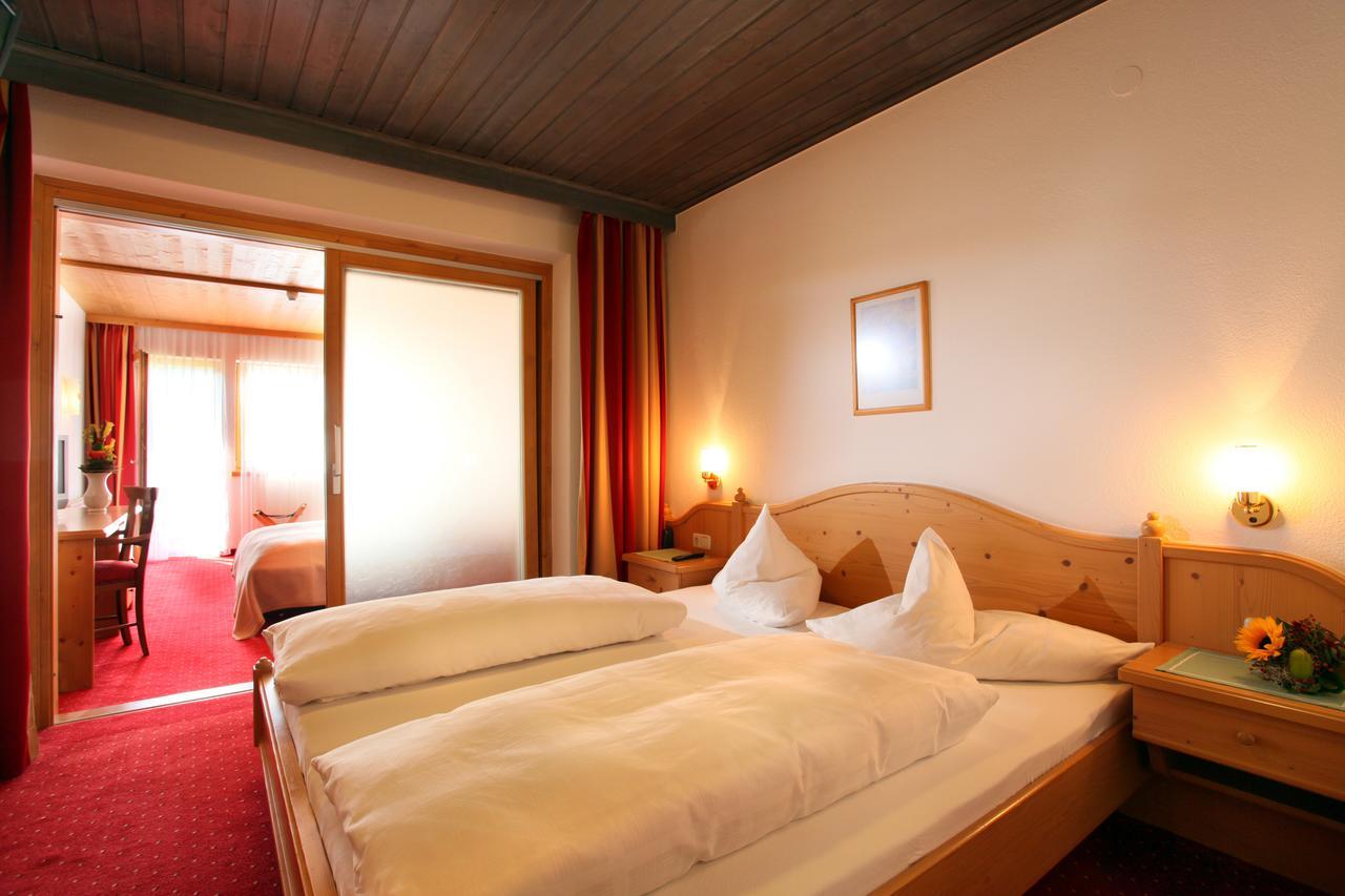 Alpenhotel Landhaus Kuechl Kirchberg in Tirol Ngoại thất bức ảnh